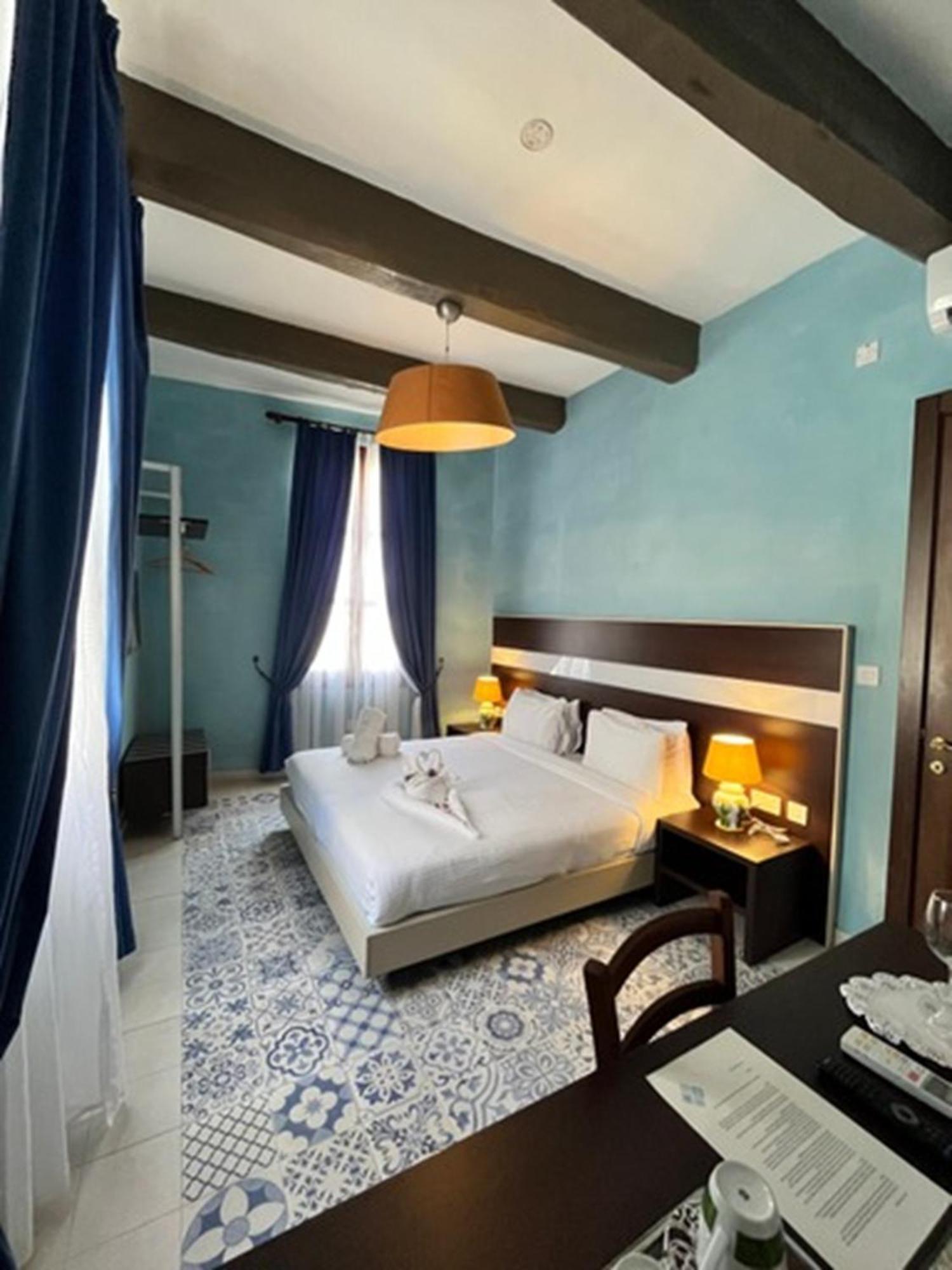 Hotel My Travel House Rabat Esterno foto