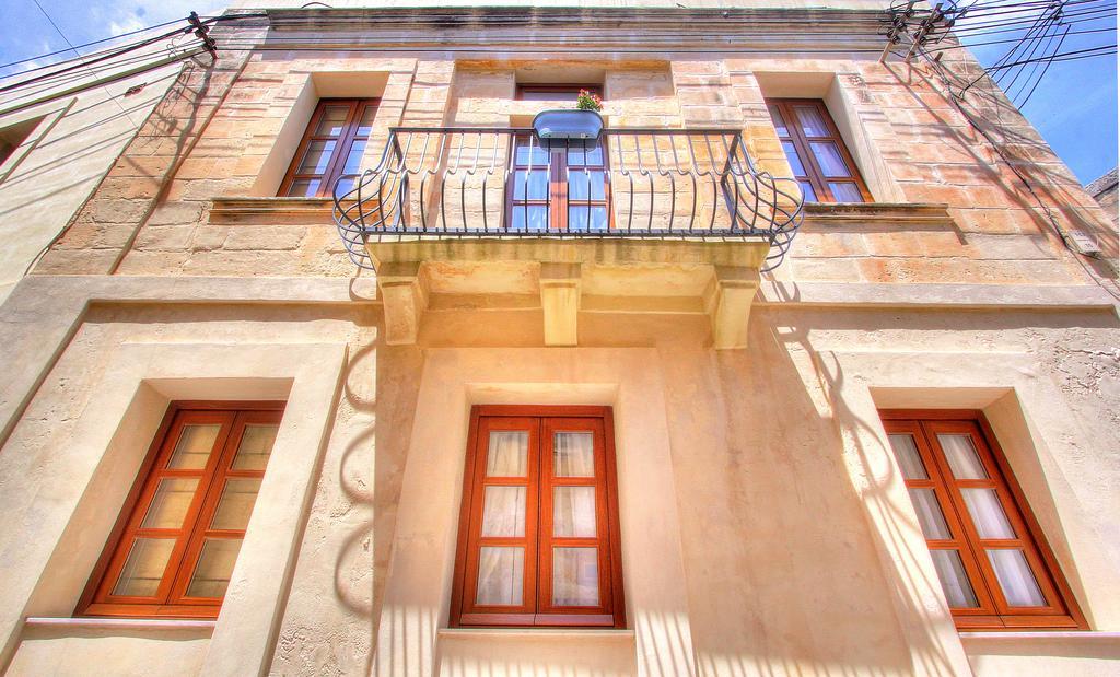 Hotel My Travel House Rabat Esterno foto